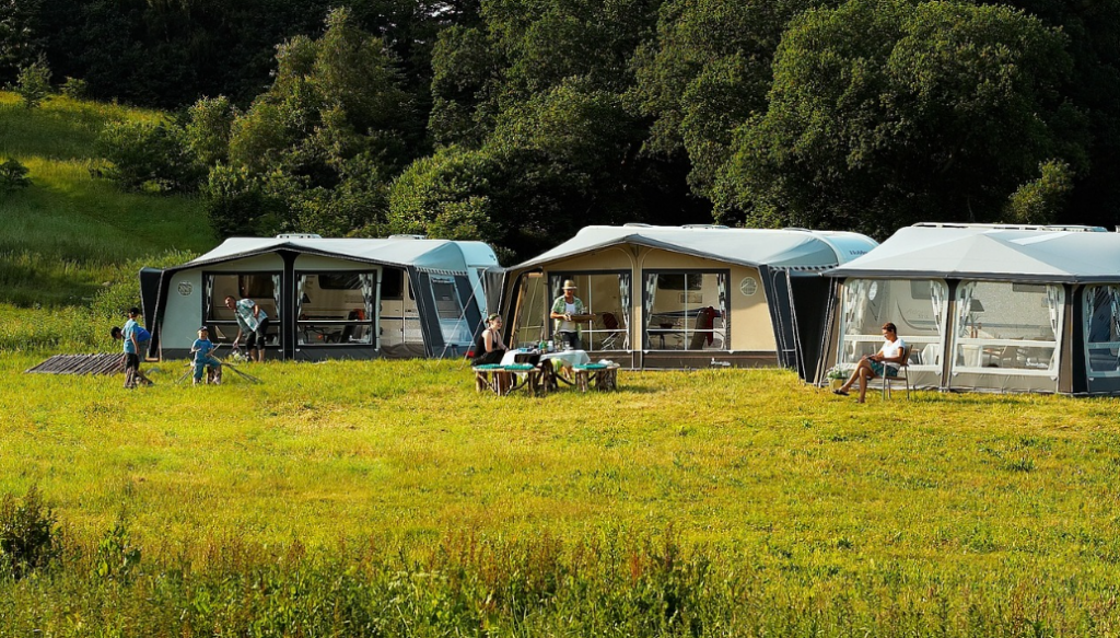 Marche du camping et les tendances de l'hôtellerie de Plein air en général